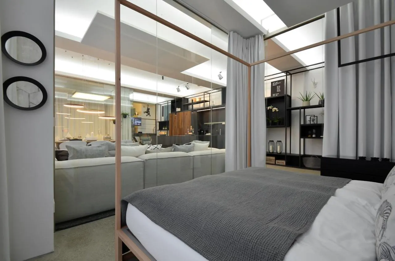 Luxury Omaruru Apartment Munich