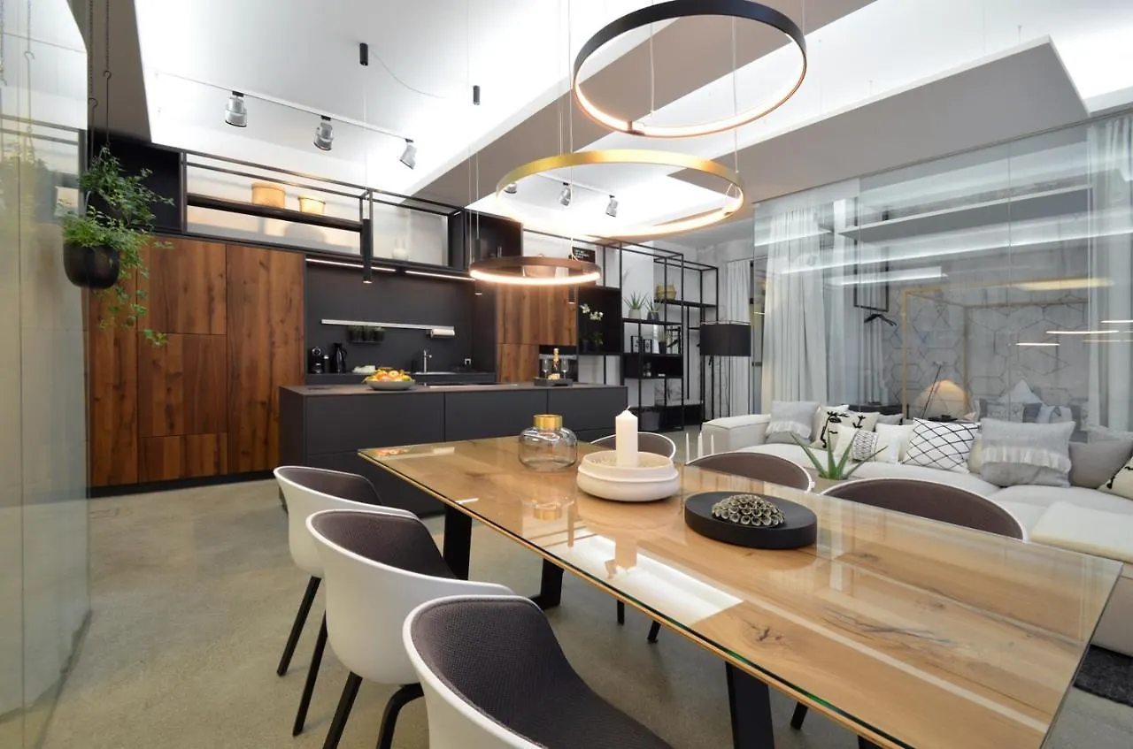 Luxury Omaruru Apartment Munich