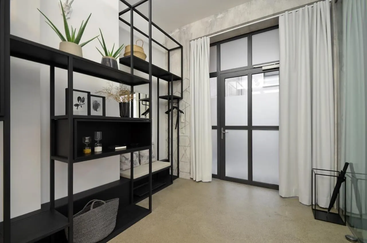 Luxury Omaruru Apartment Munich Germany